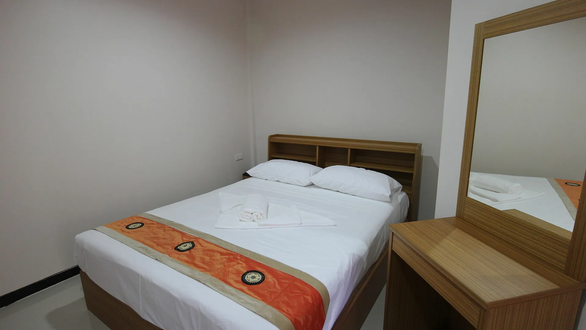 B Place Guesthouse Phi Phi Don 2*,  Thailand